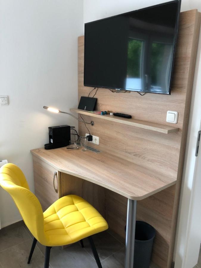 Abtei Apartment Brauweiler プルハイム エクステリア 写真
