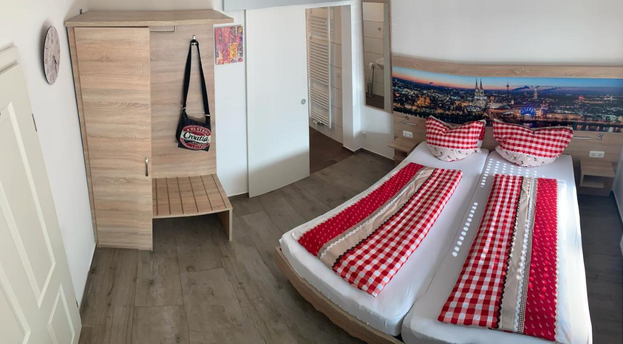 Abtei Apartment Brauweiler プルハイム エクステリア 写真